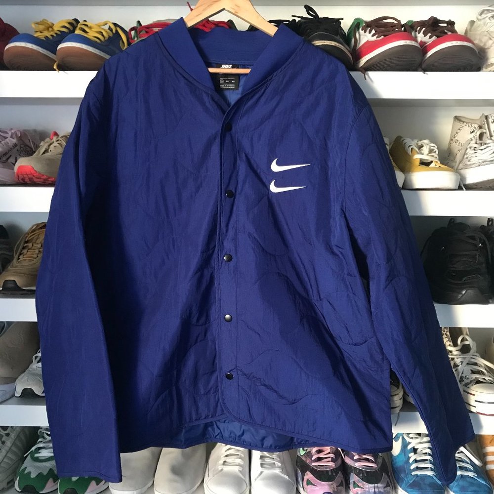 NIKE Sportswear Quilted SWOOSH Jacket